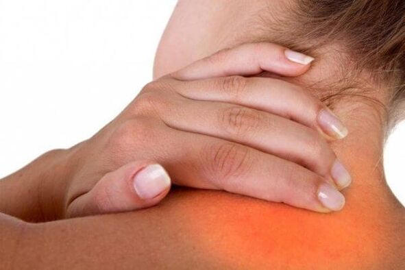 Neck pain is a symptom of osteochondrosis